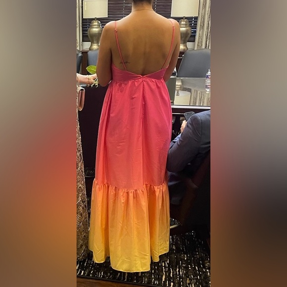 Pink wedding guest maxi dress - Picture 6 of 6